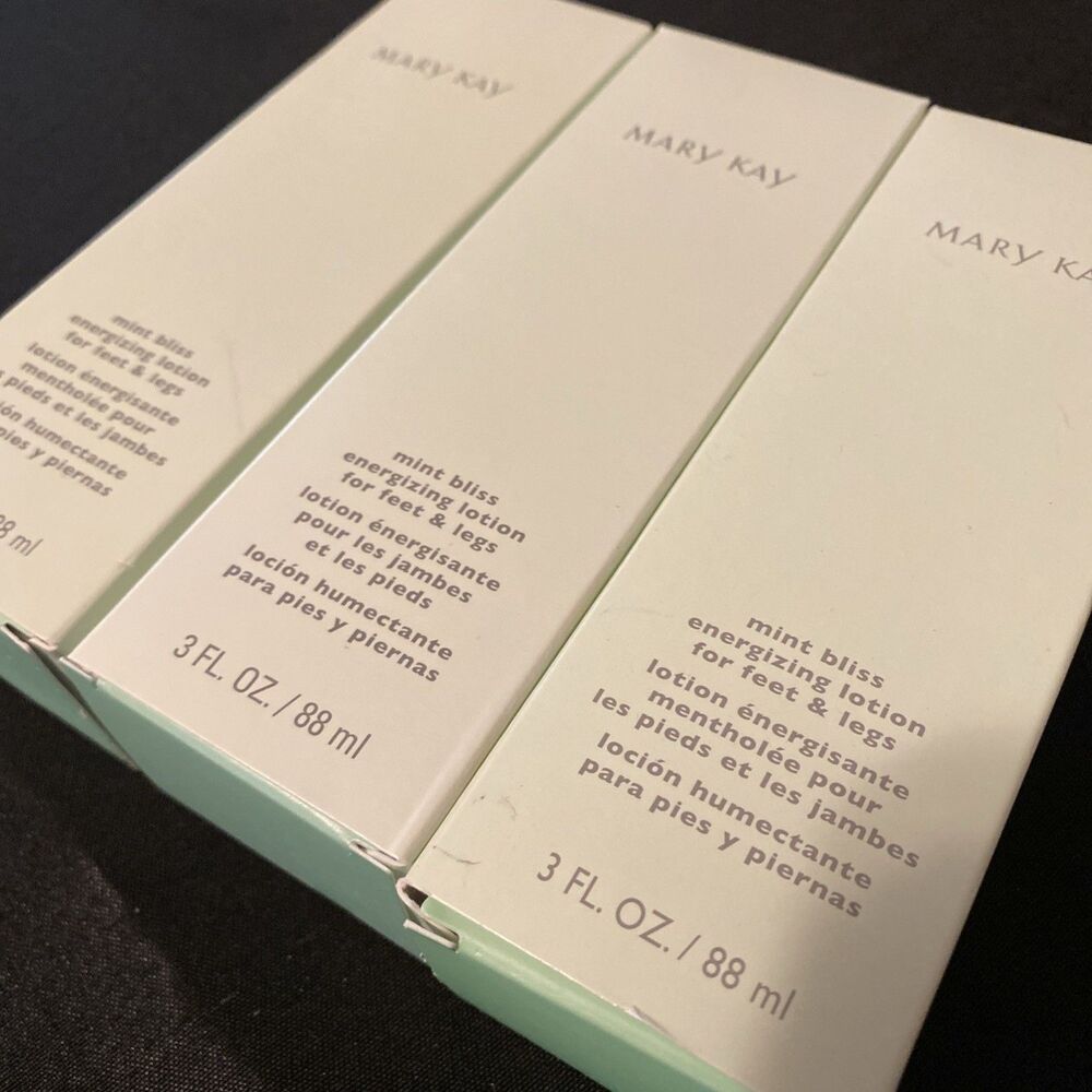 Set Of 3 Mary Kay Mint Bliss Energizing Lotion for Feet and Legs - 3fl. oz